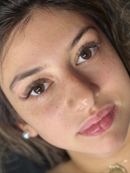 Ergebnis einer Wimpernverlängerung aus der Lash Schulung bei DOLLSBEAUTY Academy in Hagen
