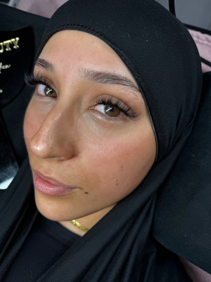 Natürliche Wimpernverlängerung mit elegantem Schwung bei DOLLSBEAUTY in Hagen