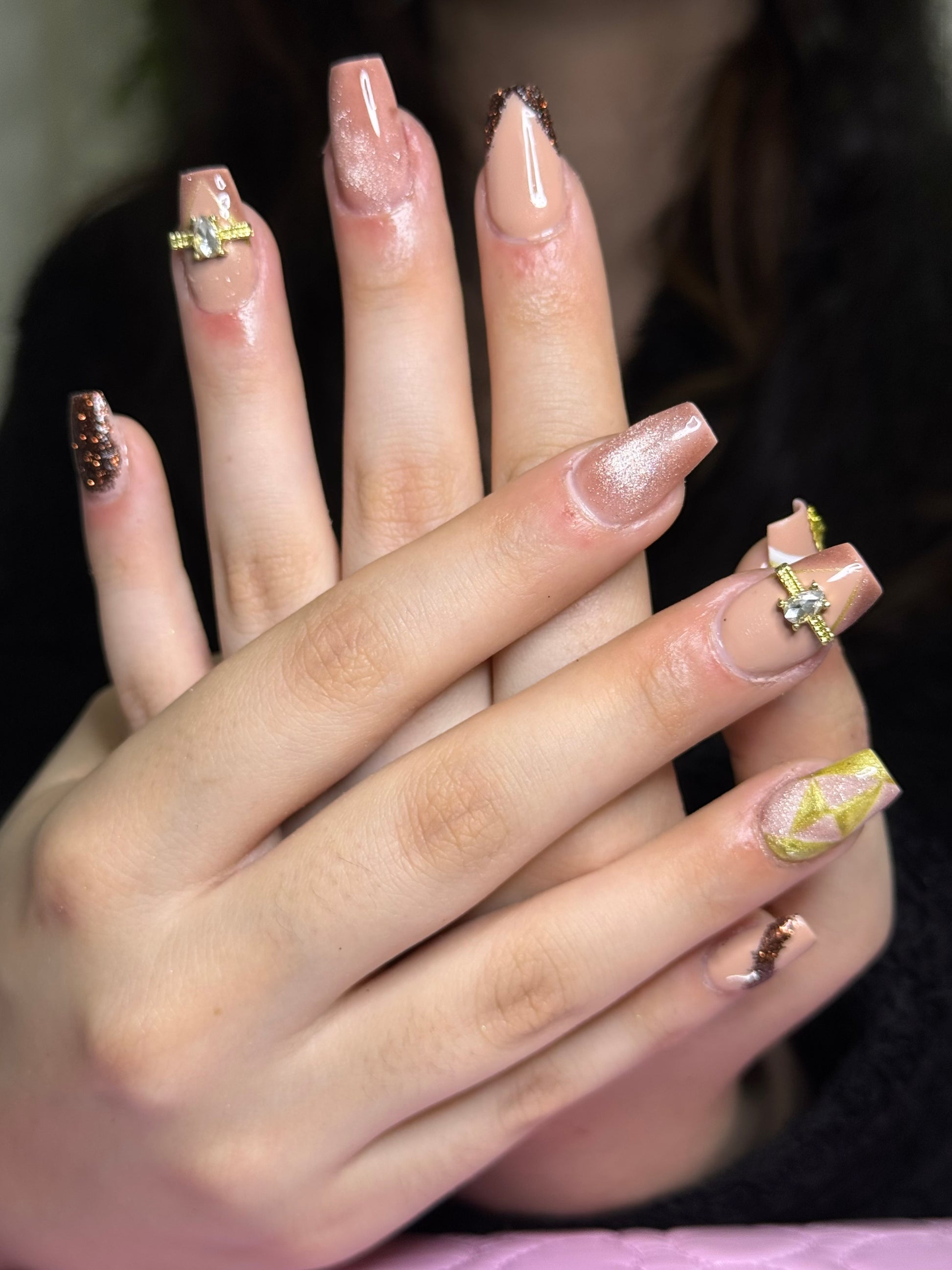 Beispiel für Nageldesign aus der Nail Schulung bei DOLLSBEAUTY Academy in Hagen